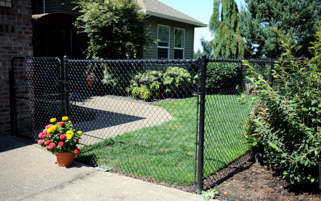 Chain-link fence with privacy slats in Santa Clara